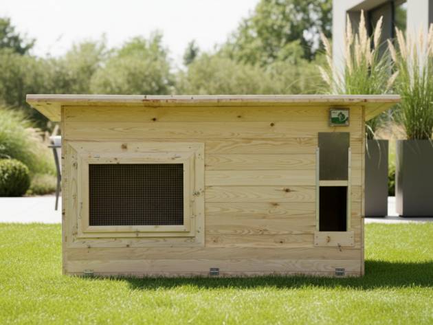 Produktfoto Hühnerstall MAXI mit Pultdach und Rampe.